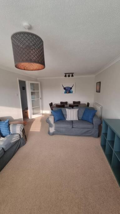 Spacious Self Contained Flat In Superb Location Lymington Exterior photo